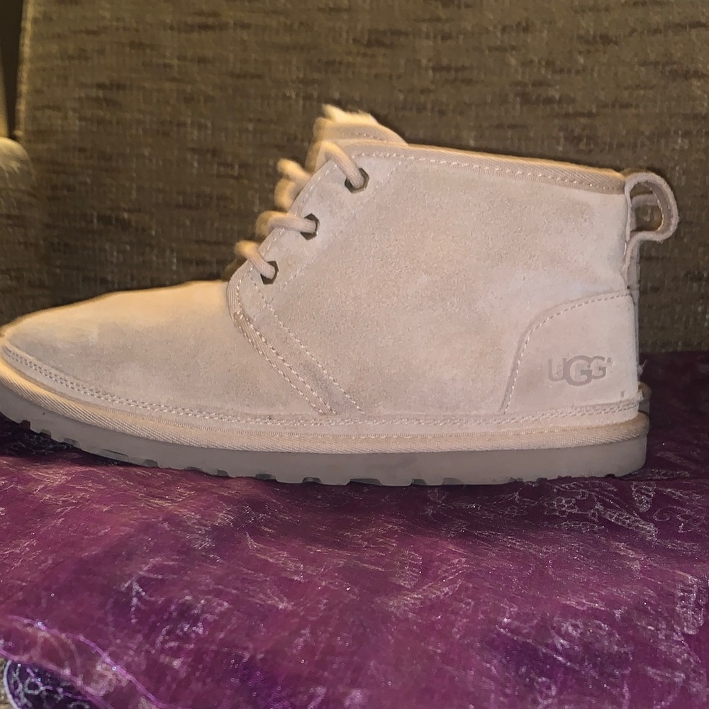 UGG Light Tan Suede Chukka Boots